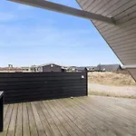 Launo - 300m From The Sea By Interhome *