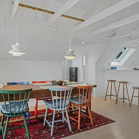 Launo - 300m From The Sea By Interhome
